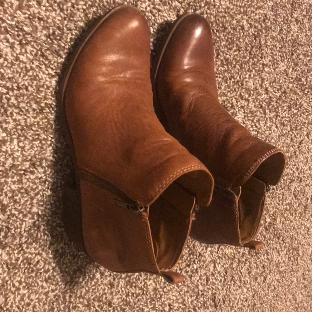 Lucky brand boots